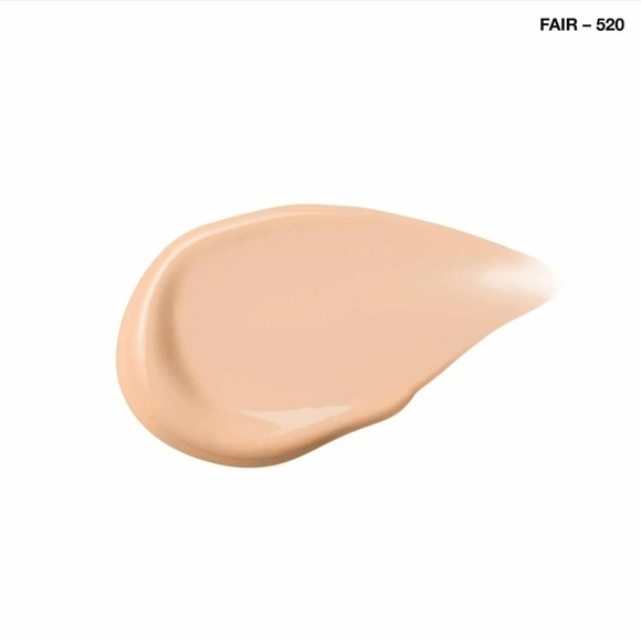 COVERGIRL Clean Fresh Skin Milk Dewy Finish Vegan Foundation Fair 520 1 fl oz - Picture 2 of 9
